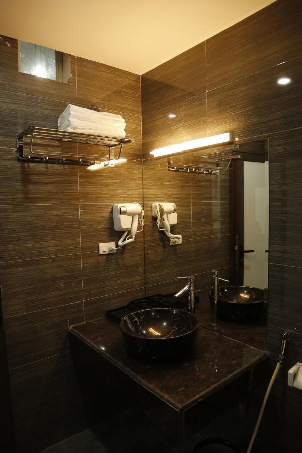 Bao Ngoc Diamond Hotel Cao Bang Zewnętrze zdjęcie
